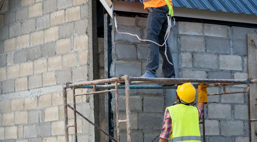 Expert Emergency Roof Repairs services in Cheshire, MA
